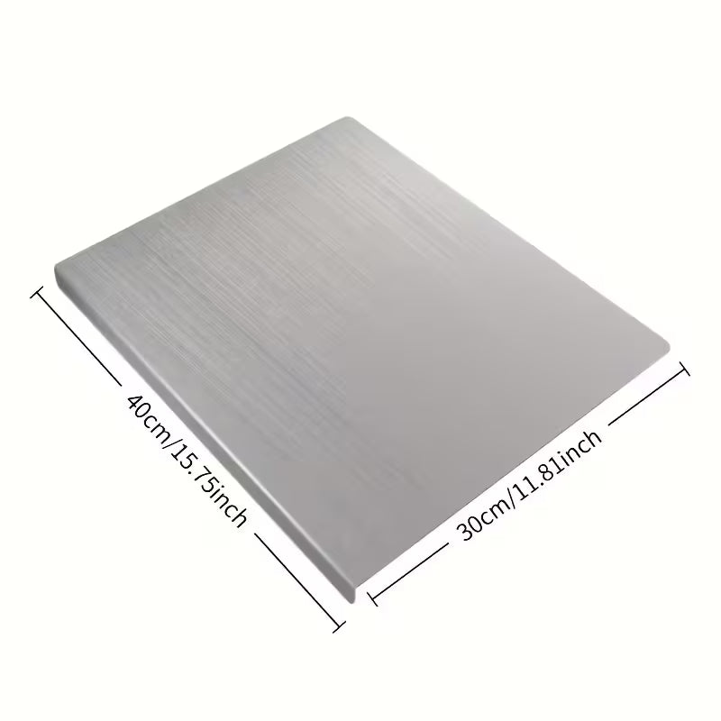 Steel chopping board