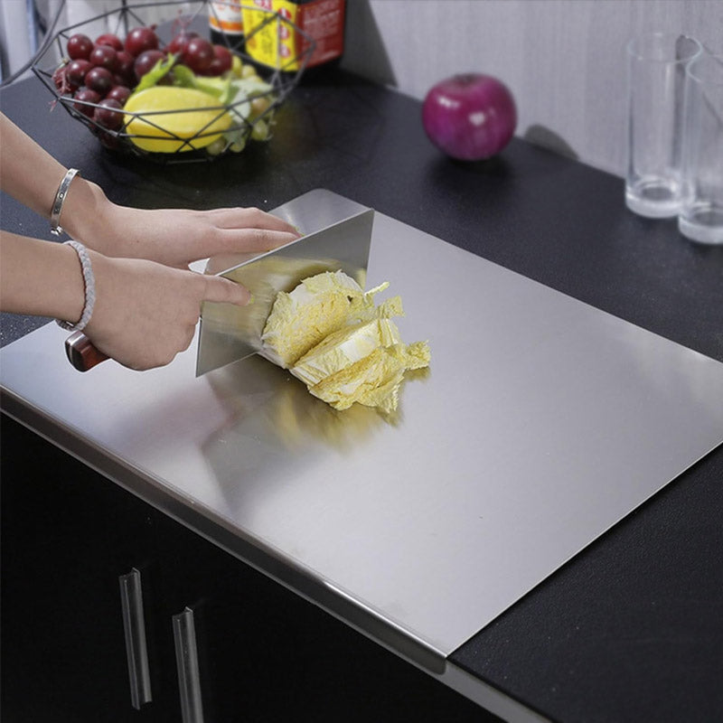 Steel chopping board